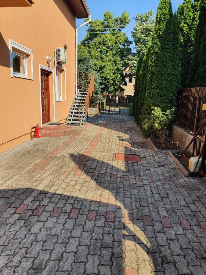 Birta Apartman Hajdúszoboszló Dış mekan fotoğraf